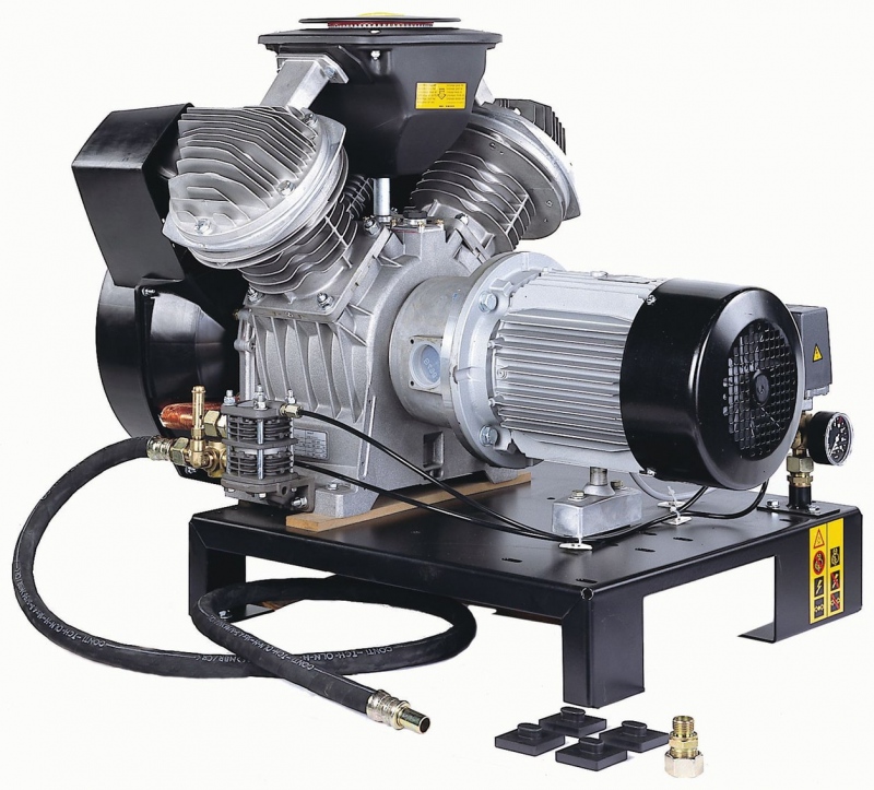 Поршневой компрессор Atlas Copco LT5-30 Pack Unsilenced